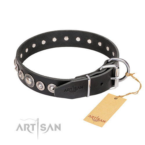 schwarzes Leder Hundehalsband artisan